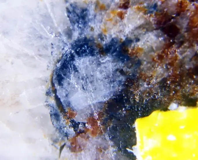 Alumotantite.jpg