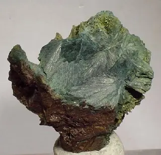 Gormanite-165270.jpg