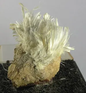 Halotrichite-120998.jpg