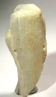 Hambergite-ck11a.jpg