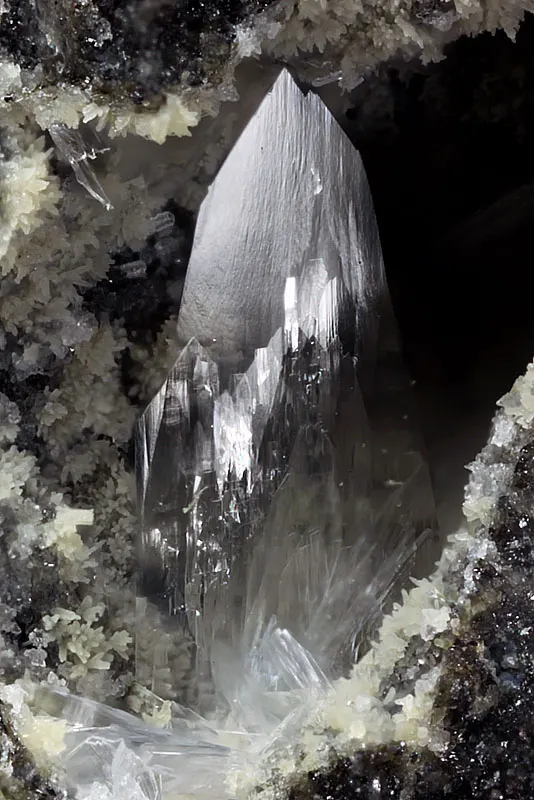 Hannebachite-283918.jpg
