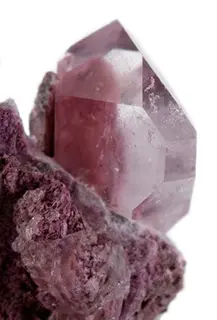 Hennomartinite-Quartz-Sugilite-k206c.jpg