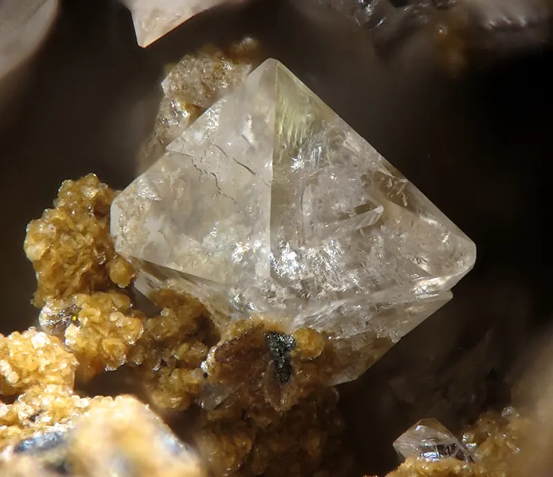 Aminoffite-434422.jpg