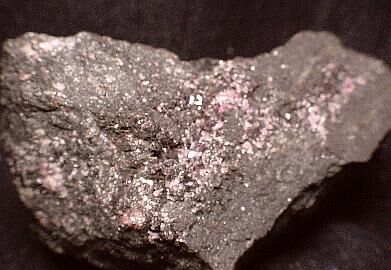 Hodgkinsonite