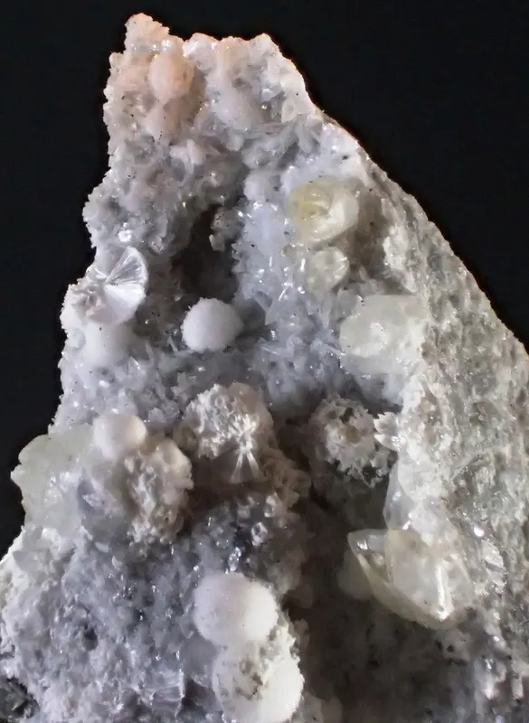 Hydrodresserite.jpg