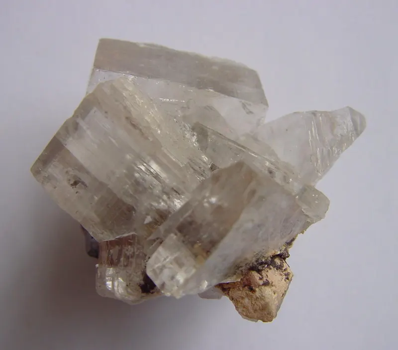 Apophyllite-(KOH).jpg
