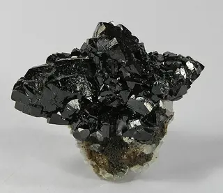 Ilvaite-121875.jpg