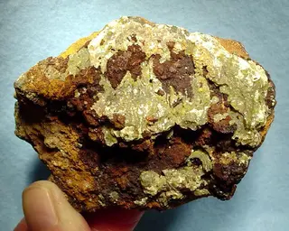 Iodargyrite-263859.jpg