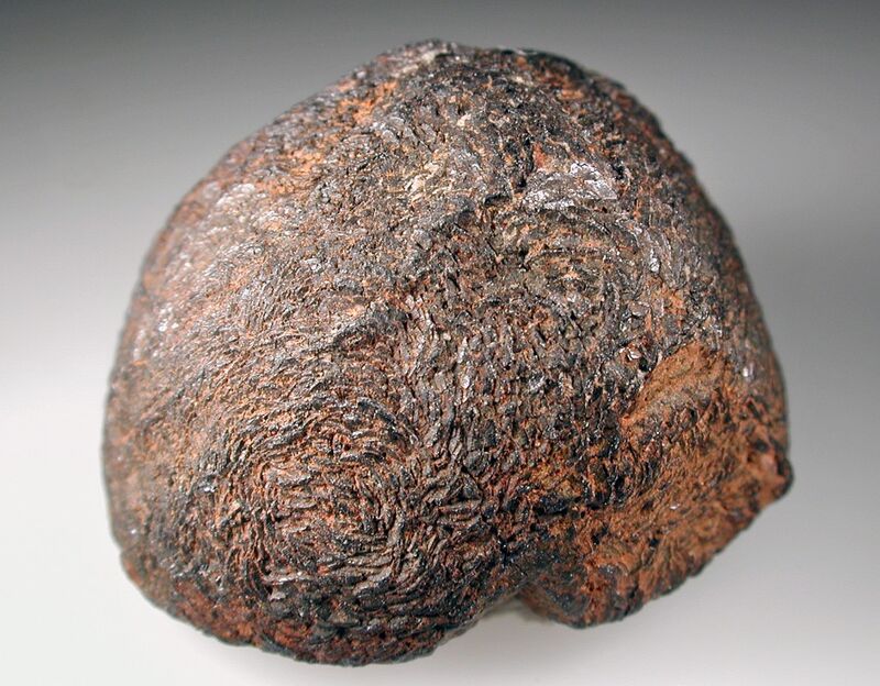 Ixiolite-(Fe2+)