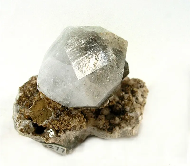 Analcime-mrz182a.jpg