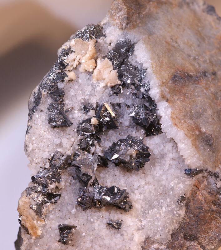 Kenoargentotetrahedrite-(Fe)