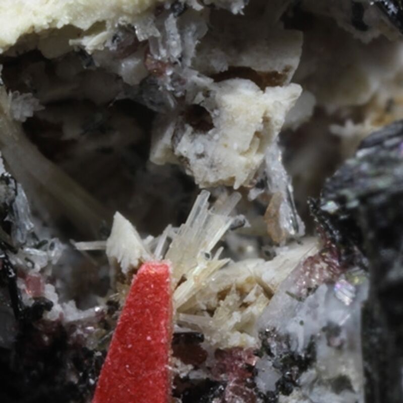 Pyatenkoite-(Y)