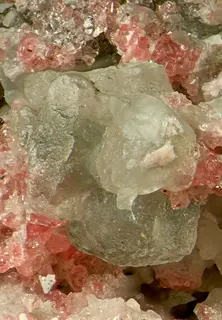 Nepheline, Kentbrooksite-170659.jpg