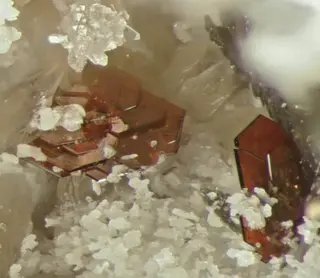 Pyrophanite, Ancylite-(Ce), Calcite-258528.jpg