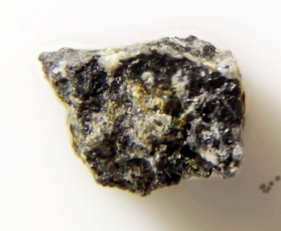Kimrobinsonite