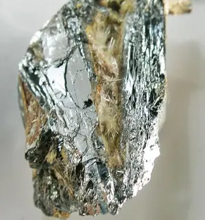 Peretaite-Klebelsbergite-Stibnite-290505.jpg