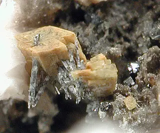 Kolbeckite-436591.jpg