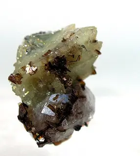 Genthelvite-Kupletskite-(Cs)-34720.jpg