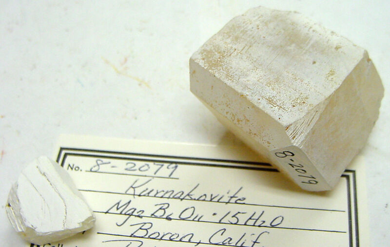 Kurnakovite