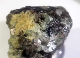 Ludlamite & Phosphoferrite.jpg