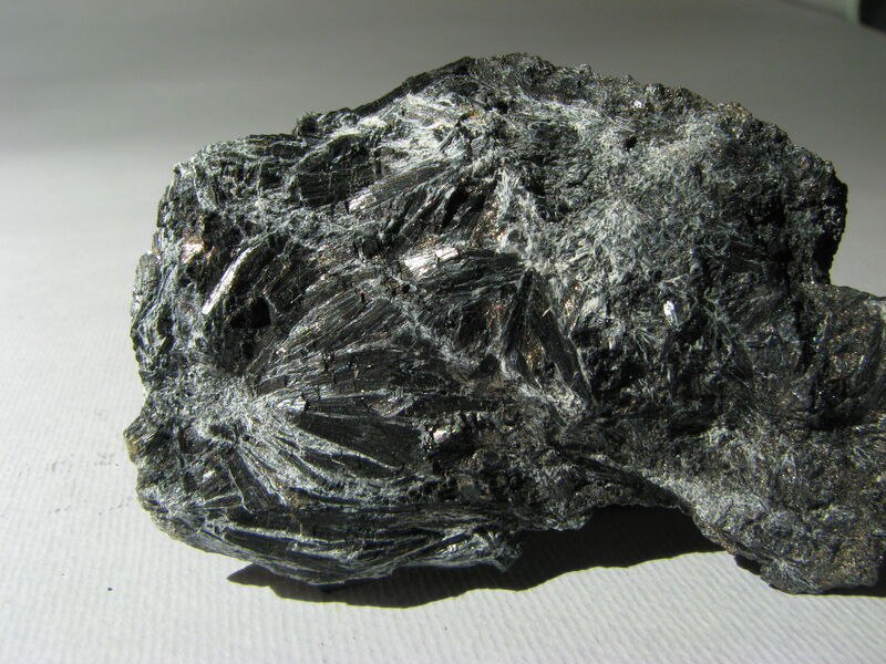Ludwigite