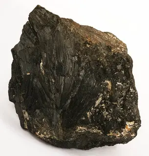 Ludwigite-206355.jpg