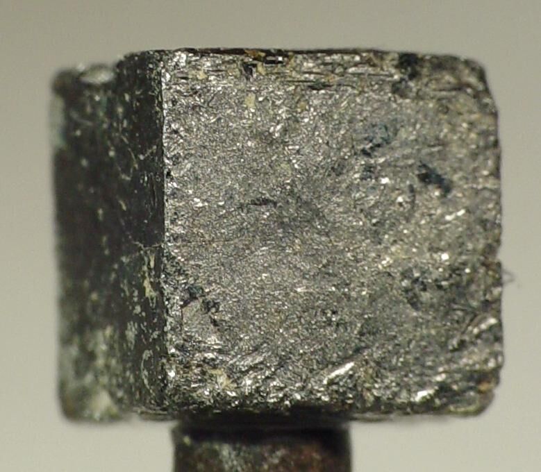 Lueshite