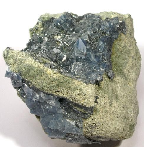 Magnesio-riebeckite