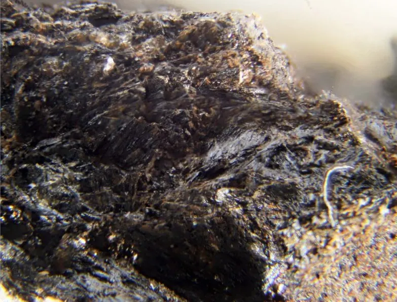 Magnesiohulsite.jpg