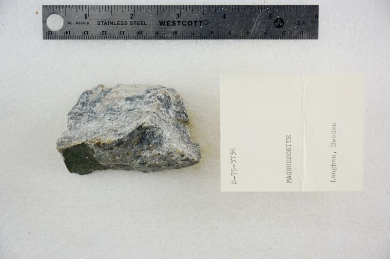 Magnussonite