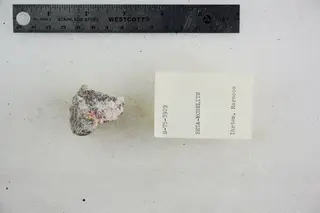 Beta-Roselite (48522676967).jpg