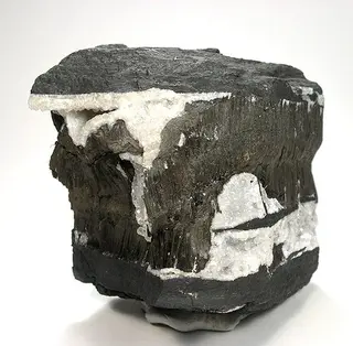 Manjiroite-Todorokite-Calcite-174093.jpg