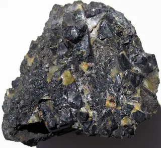 Anthraxolite (vein in the Onwatin Formation, Paleoproterozoic, ~1.7 Ga; Sudbury, Ontario, Canada) 10.jpg