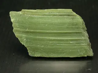 Antigorite-339279.jpg