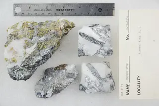 Meneghinite (40945017383).jpg