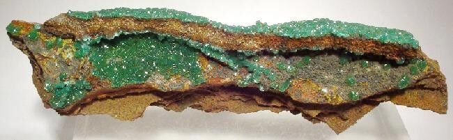 Mixite