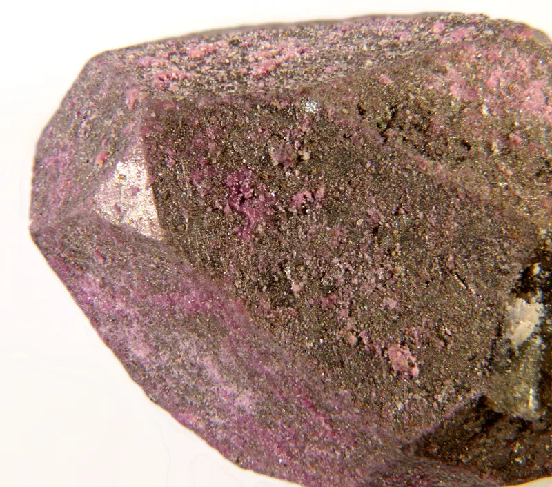 Aplowite & Cobaltite.jpg