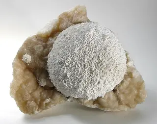 Mordenite-178958.jpg