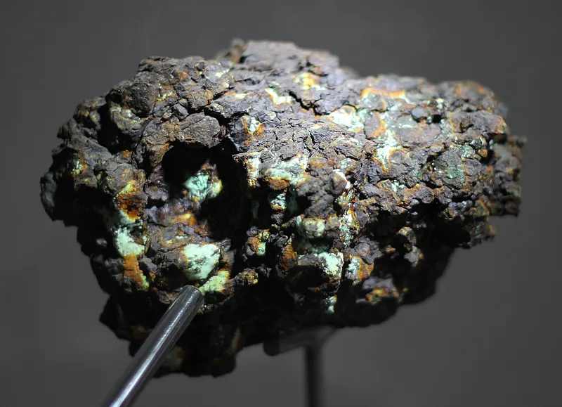 Vaca Muerta mesosiderite, morenosite crystalline gardens.jpg