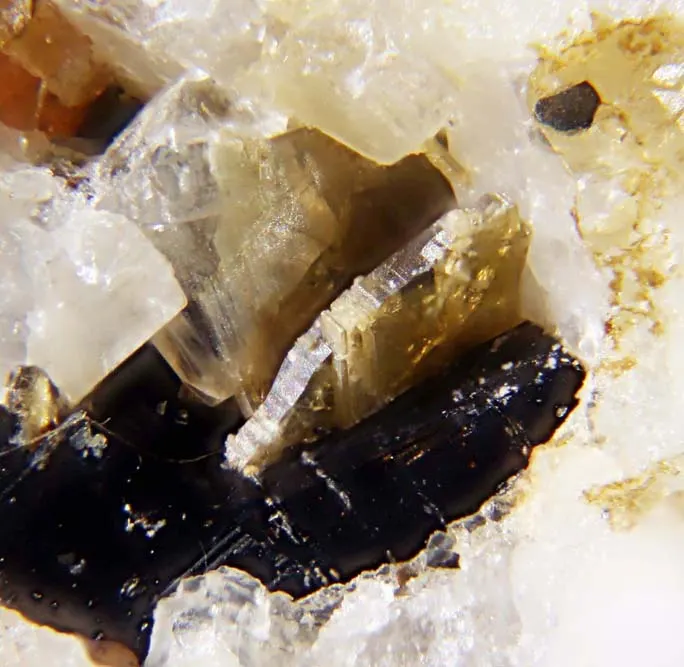 Mottanaite-(Ce).jpg
