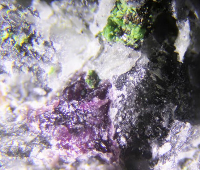 Mountkeithite