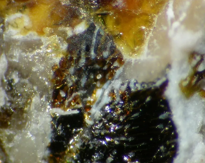 Nagelschmidtite-459306.jpg