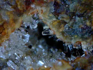 Offretite-627123.jpg