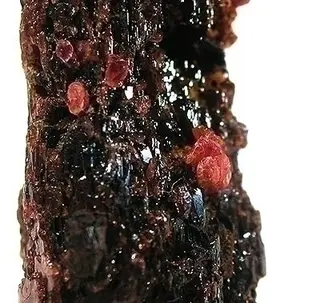 Painite-255203.jpg