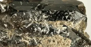 Palermoite-rw05c.jpg