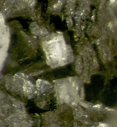 Peatite-(Y) - Ramikite-(Y).jpg