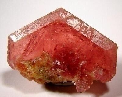 Pezzottaite-(Cs)