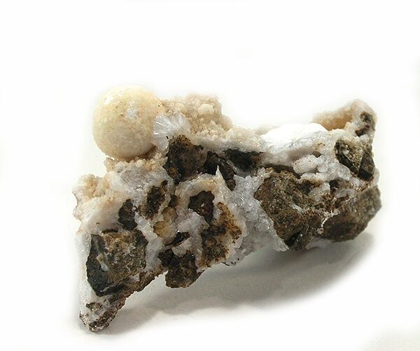 Phillipsite-Na