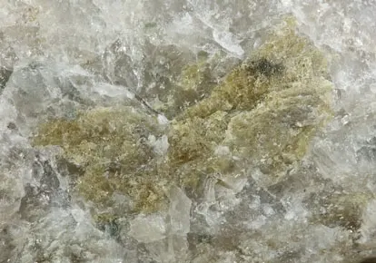 Fluorarrojadite-(BaNa).jpg