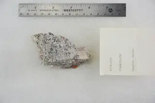 Pinakiolite (48002869097).jpg